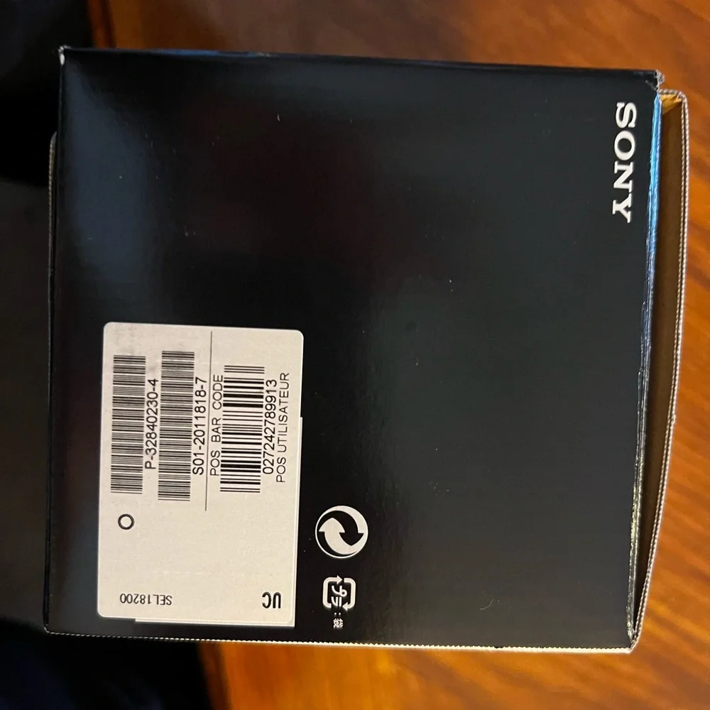 Sony 18-200mm f/3.5-6.3 OSS Lens, EF Mount, Sony Alpha SEL18200 Free Shipping!